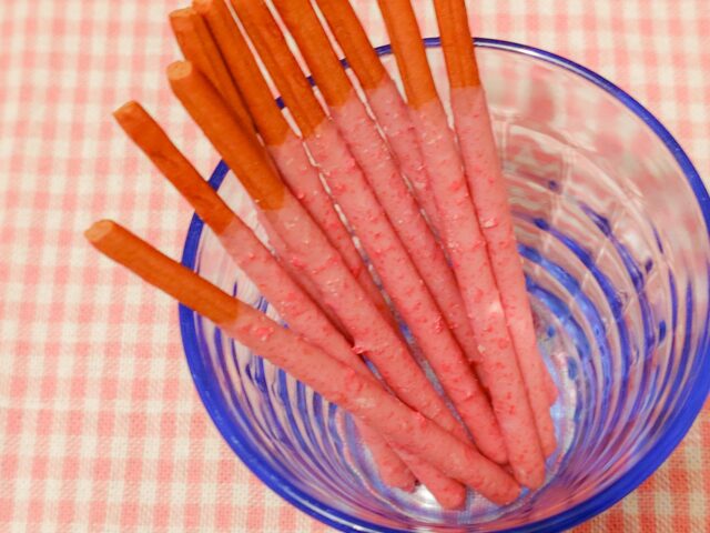 いちごポッキー